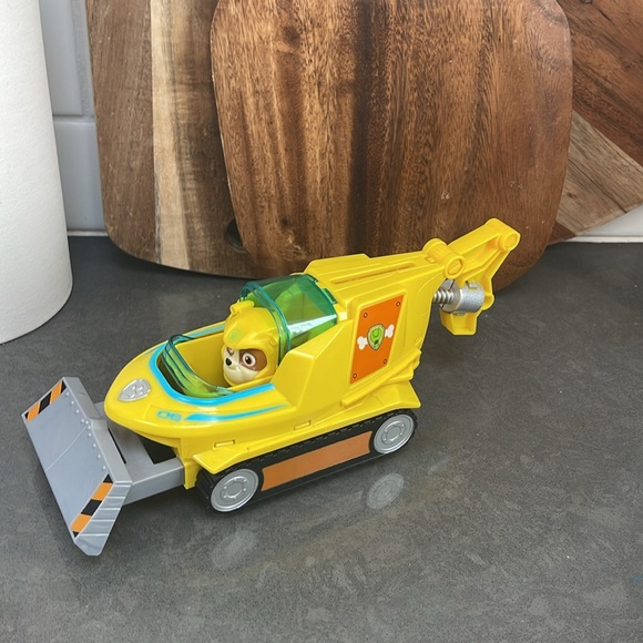 PAW Patrol Aqua Pups, Rubble Transforming Vehicle with Figure - Picture 3 of 4